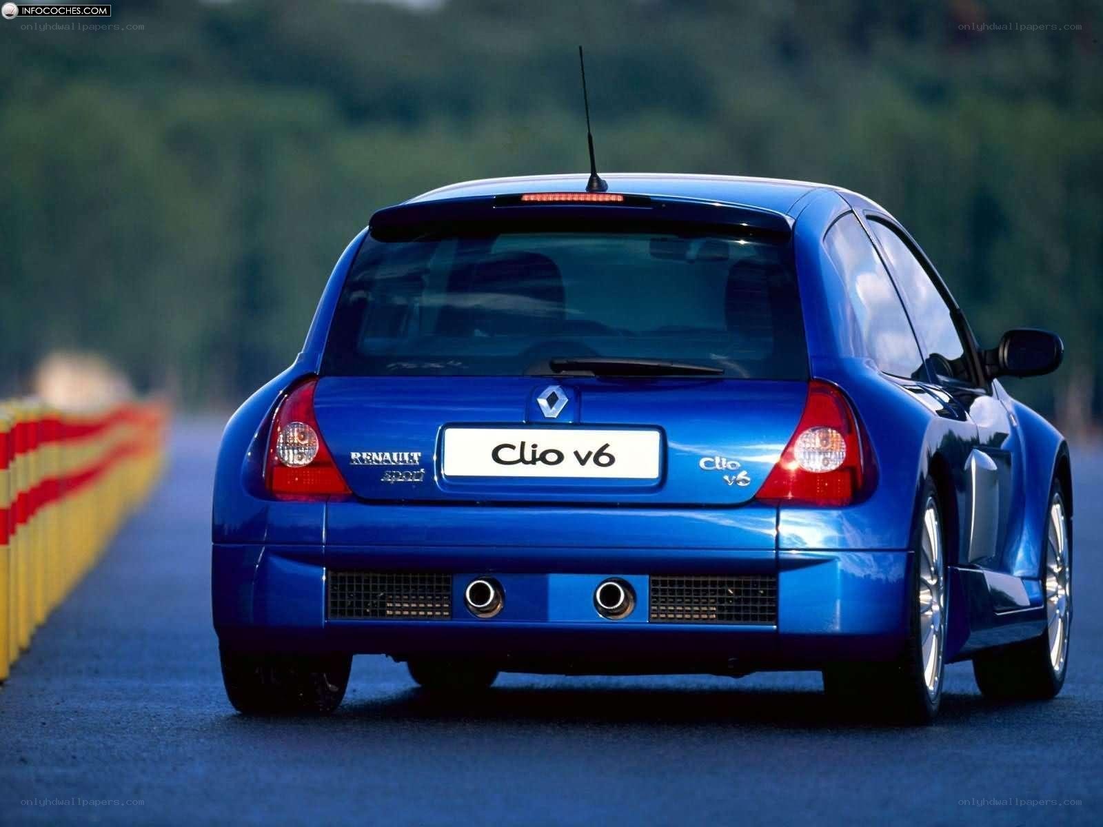 Blue Renault Clio V6 rear view