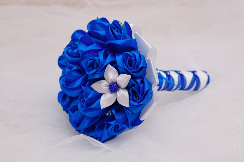 Blue Ribbon Bouquet