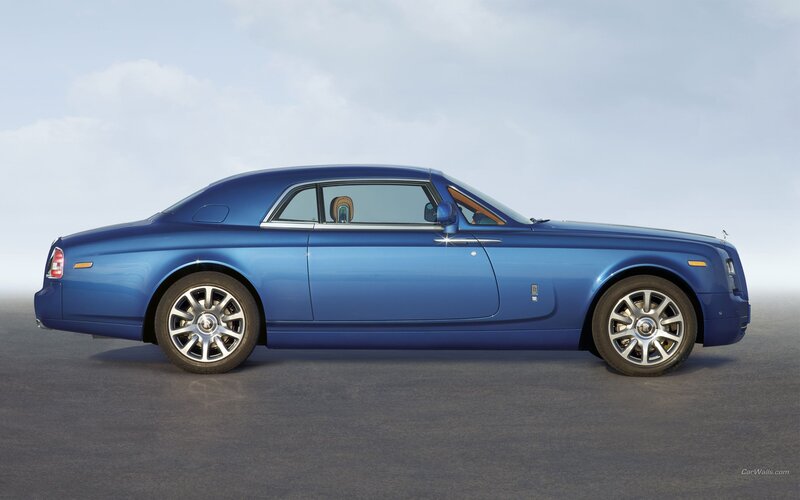 blue rolls-royce coupe
