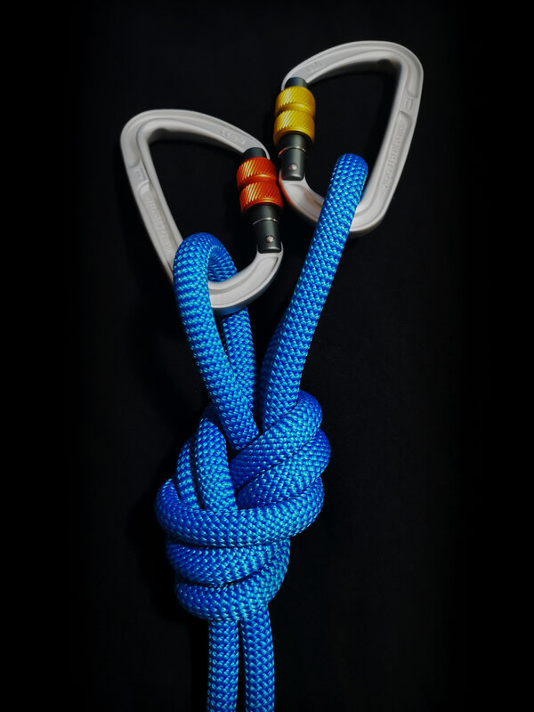 Blue Rope Knot