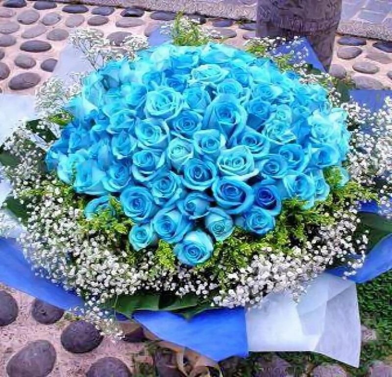 Blue Rose Bouquet