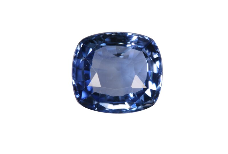 blue sapphire gemstone