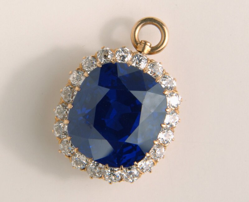 Blue Sapphire Pendant