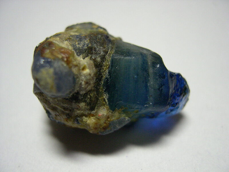 blue sapphire rough gemstone