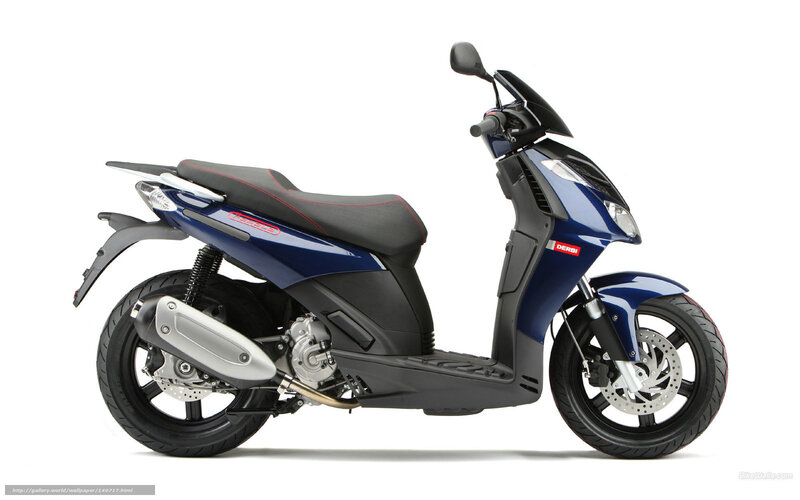 Blue Scooter — Neutral