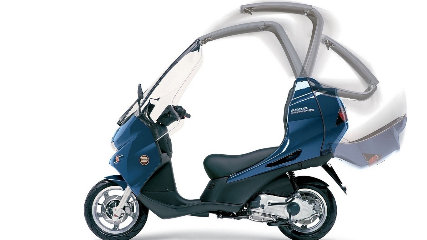 Blue scooter with canopy