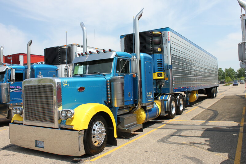Blue Semi-truck — Neutral, Afternoon, Photograph, Trailer
