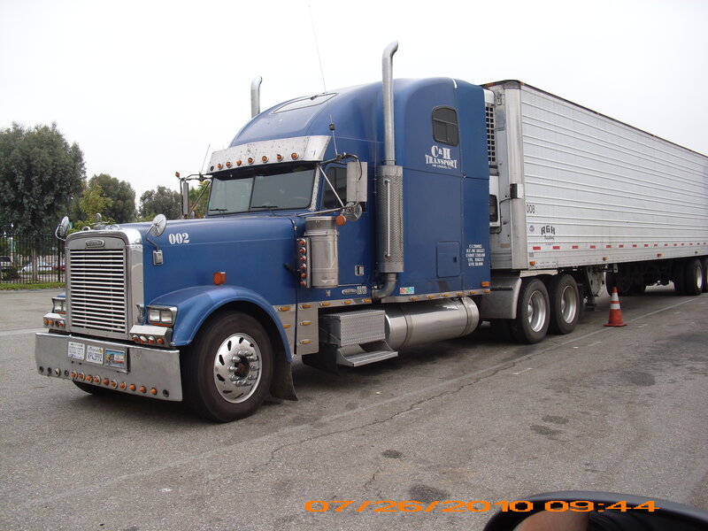 Blue Semi-truck — Neutral, Morning