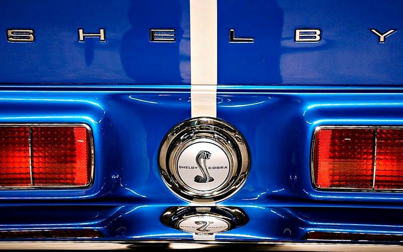 Blue Shelby Cobra Car — Dramatic