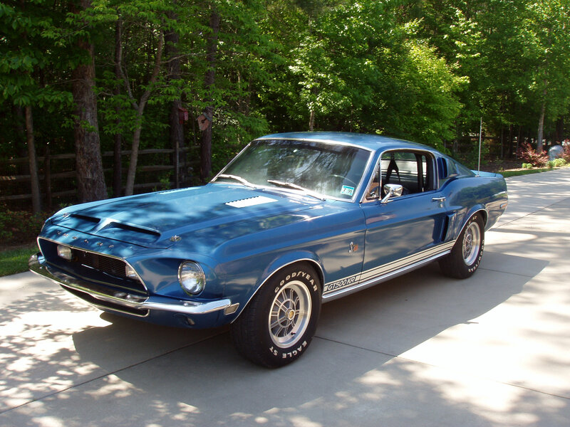 Blue Shelby GT500KR Mustang