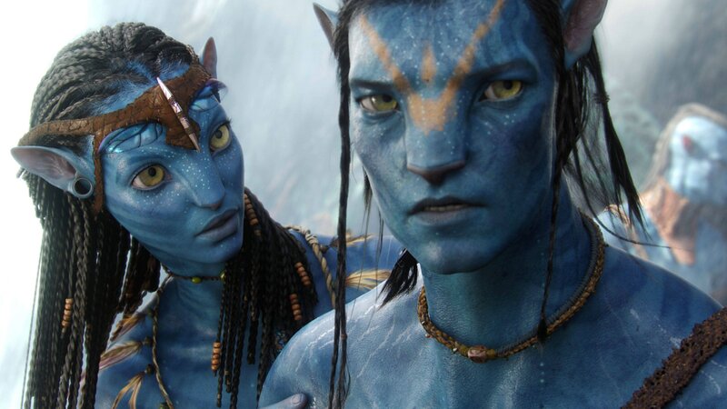 Blue-skinned Na'vi Characters — Blue, Serious, 3d Render