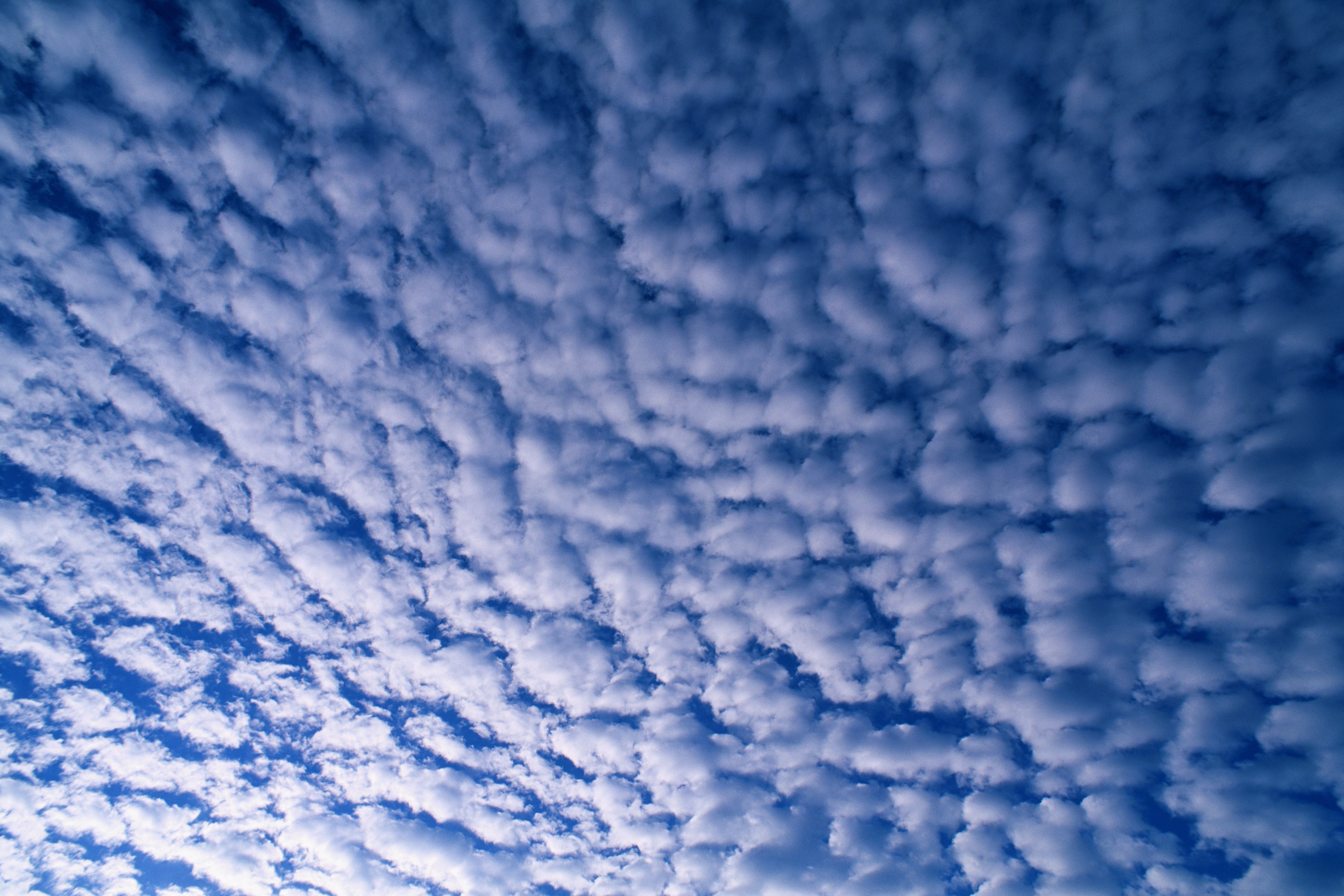 blue sky with cloud patterns