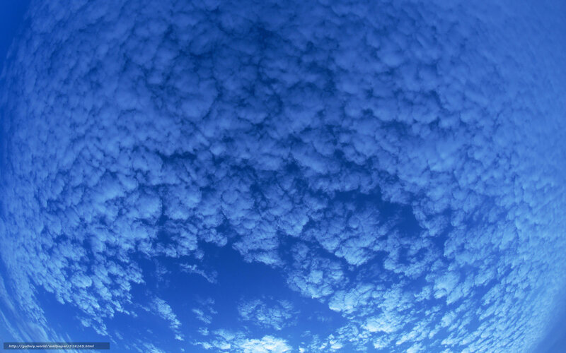 Blue sky with cloud patterns