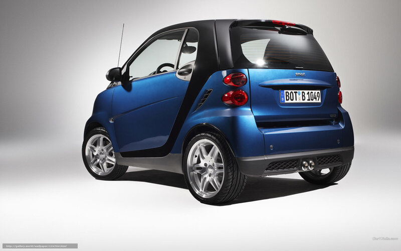 blue smart car rear view