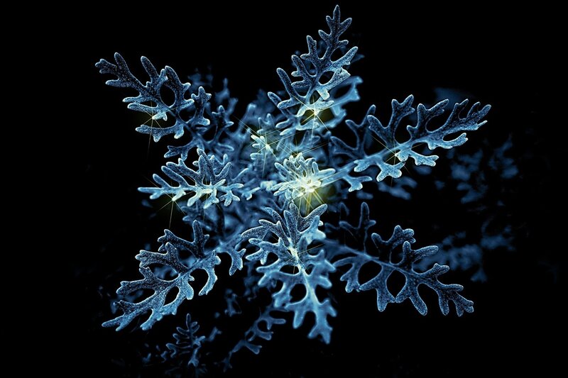 Blue Snowflake Pattern — Dramatic