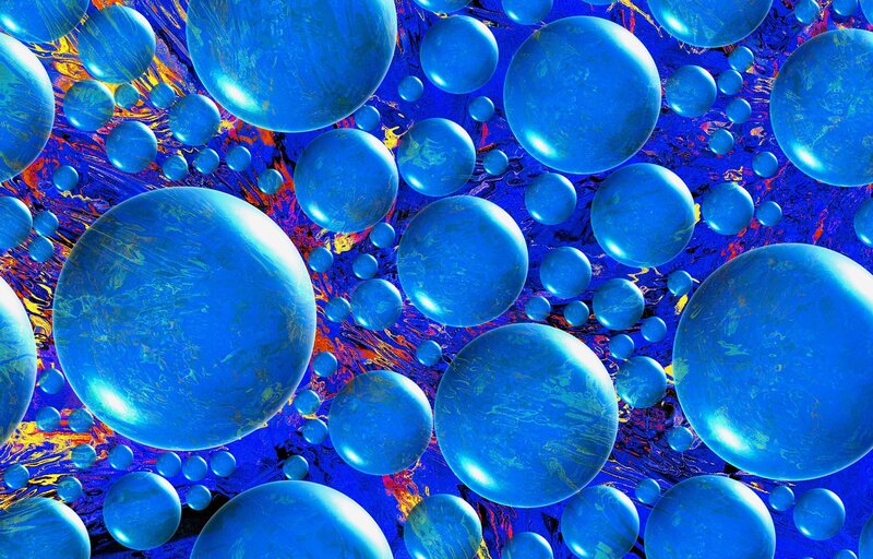 Blue Spheres in Fluid