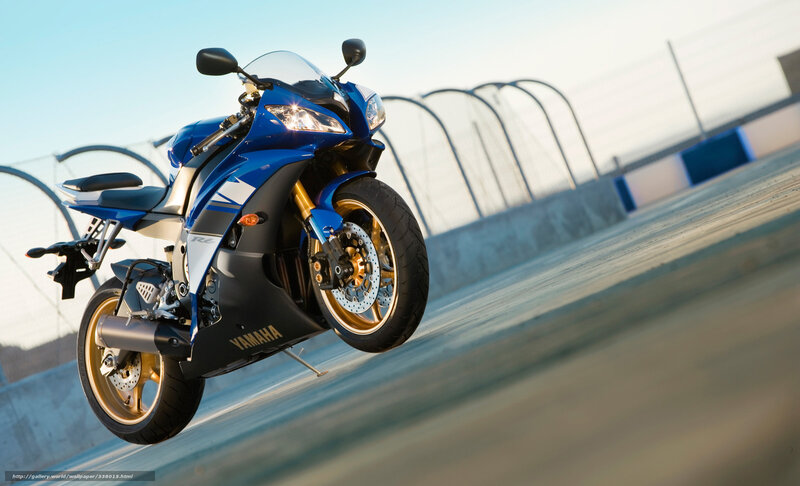 Blue Sport Motorcycle — Dynamic, Afternoon, Photograph, Track