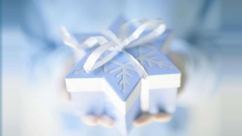 blue star-shaped gift box