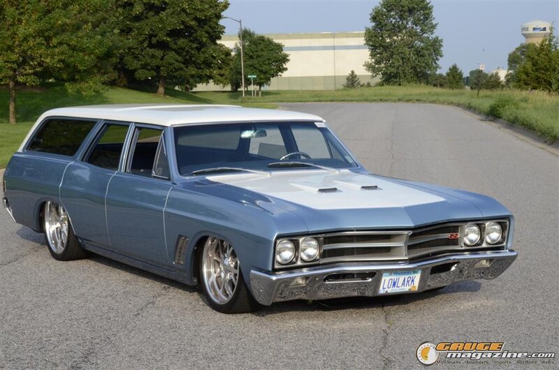 Blue Station Wagon — Calm, Afternoon, Photograph