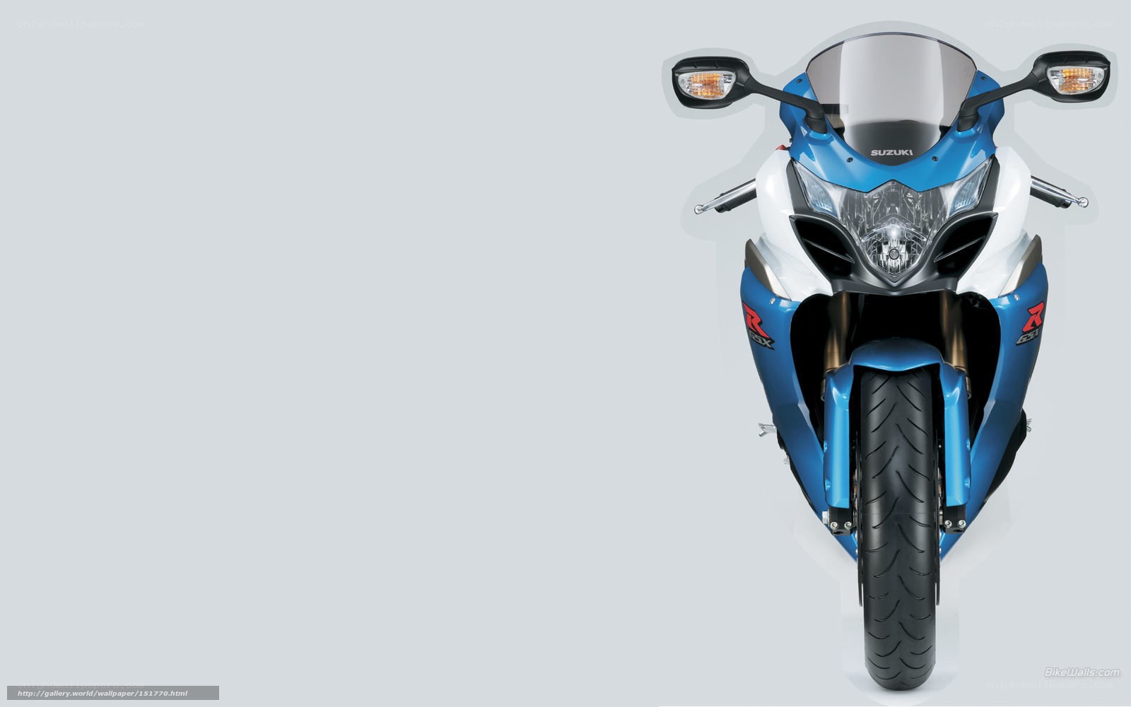 blue suzuki sport motorcycle