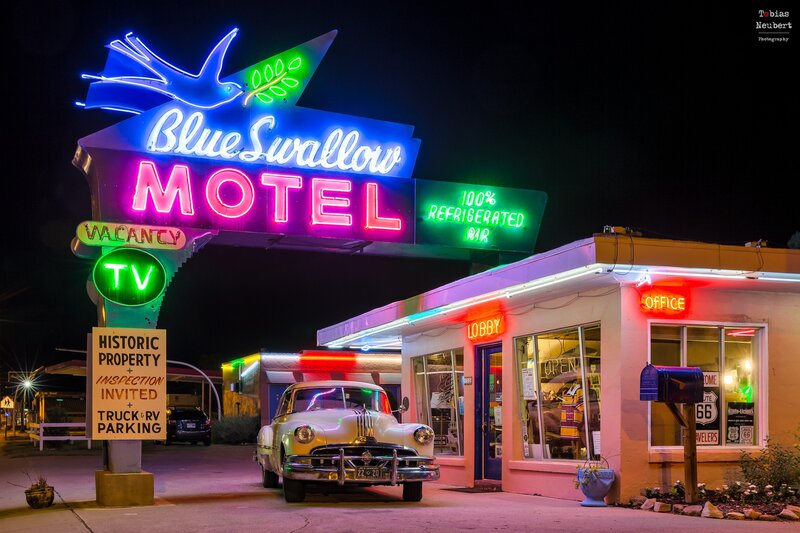 Blue Swallow Motel
