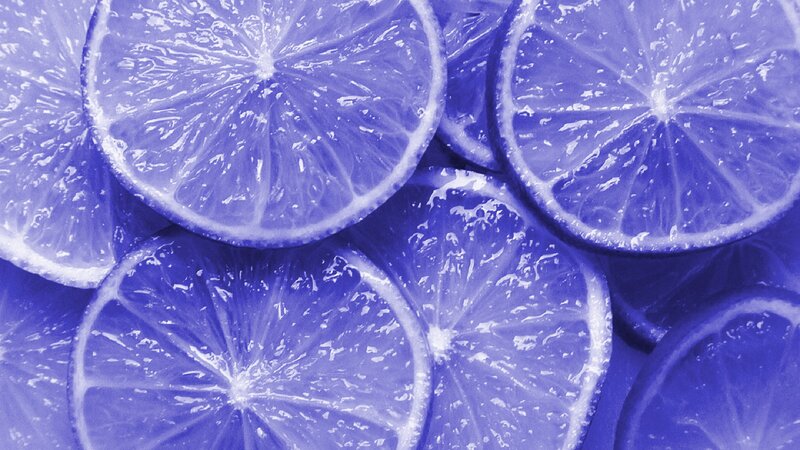 blue-tinted lemon slices
