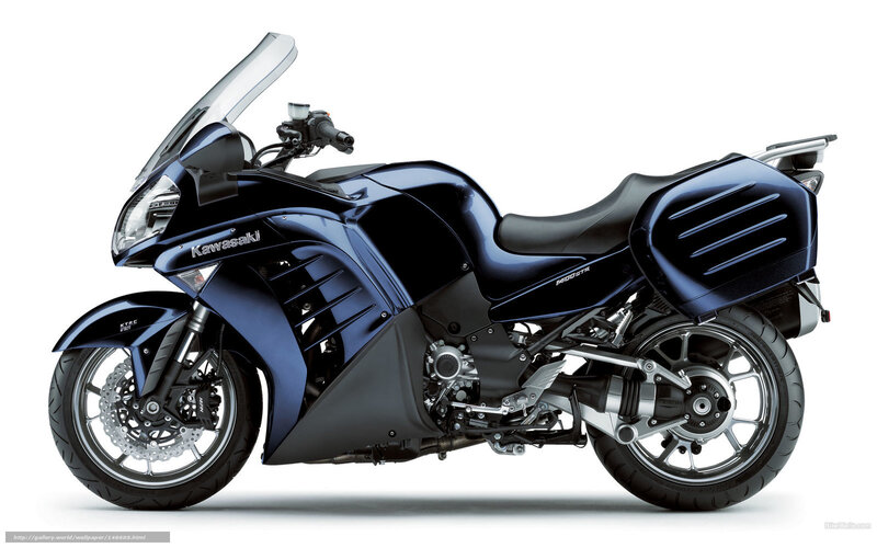 Blue Touring Motorcycle — Neutral, Photograph, Windshield, Saddlebags