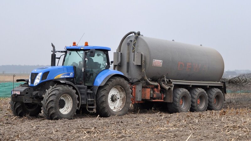 Blue Tractor with Tanker