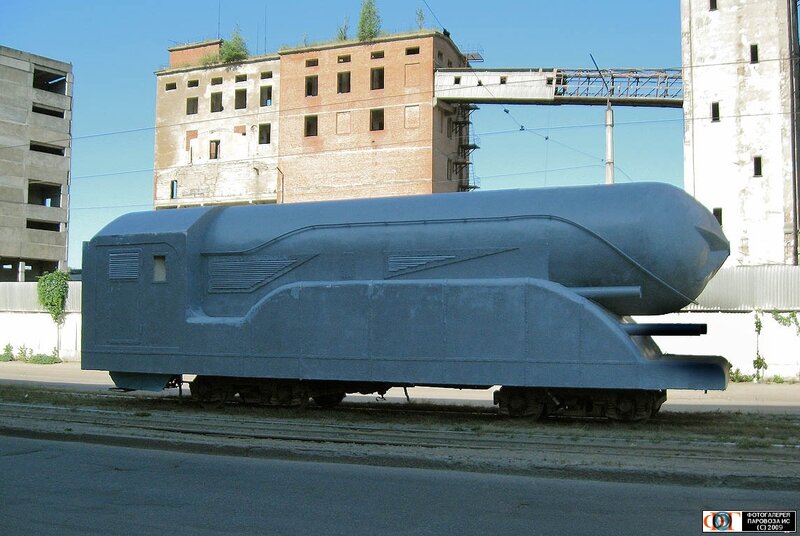blue train model on tracks