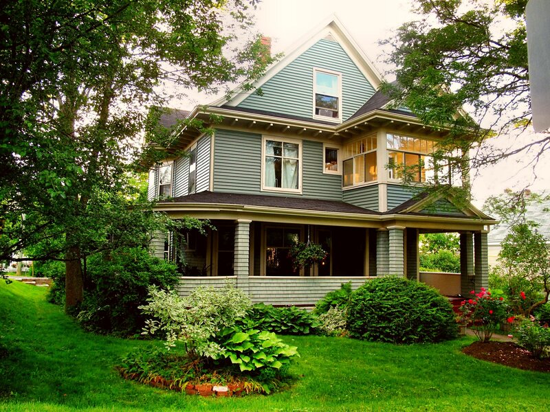 Blue Victorian House — Green