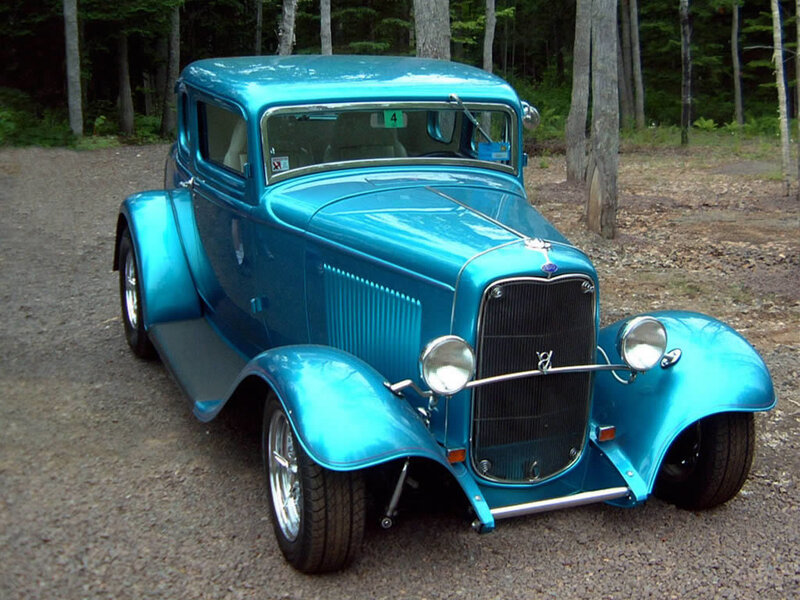 Blue Vintage Car — Calm, Afternoon