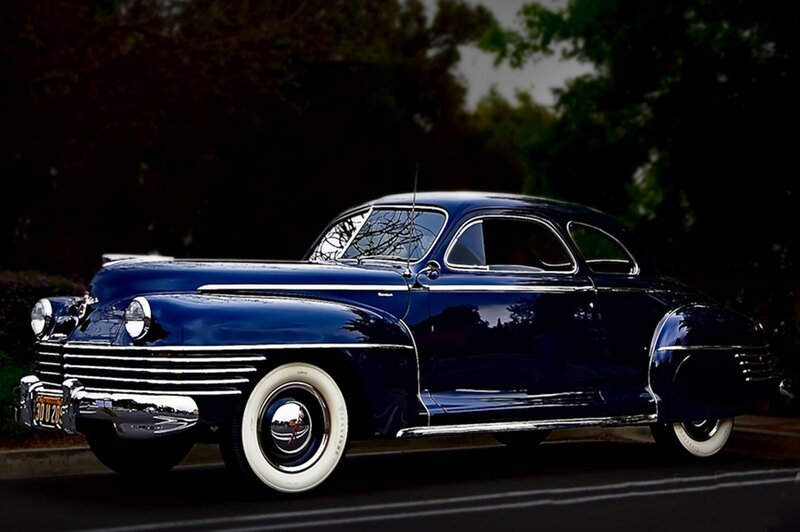 Blue Vintage Car — Dramatic, Night