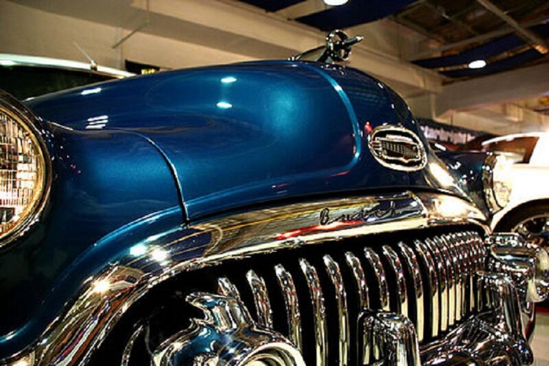 Blue Vintage Car — Dramatic