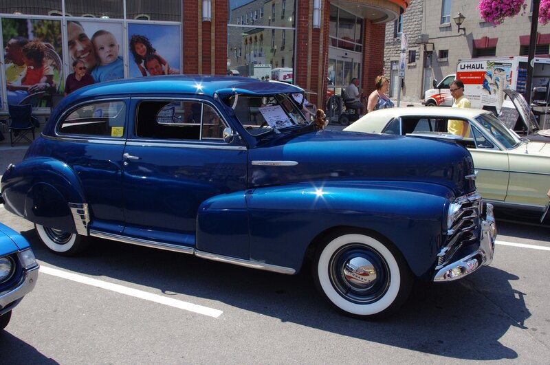 Blue Vintage Car — Outdoor, Afternoon
