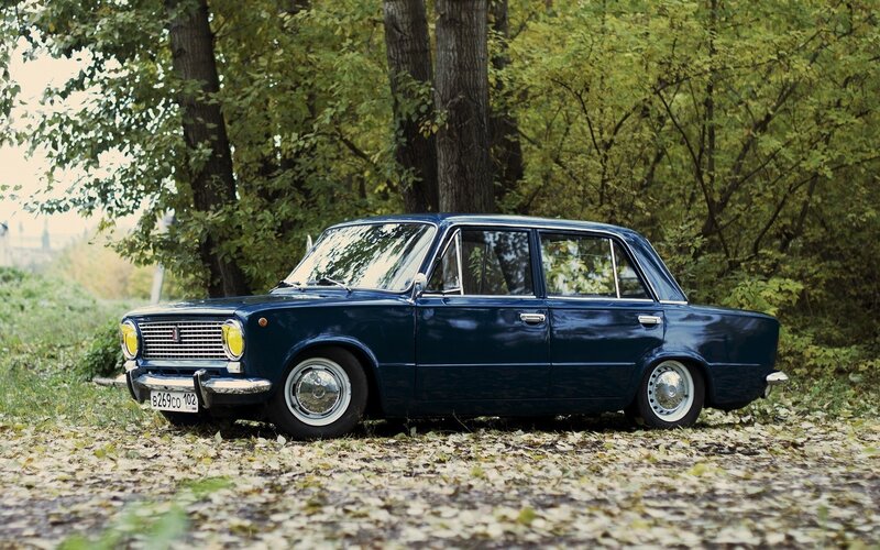 Blue Vintage Car — Serene, Autumn, Photograph, Trees, Leaves