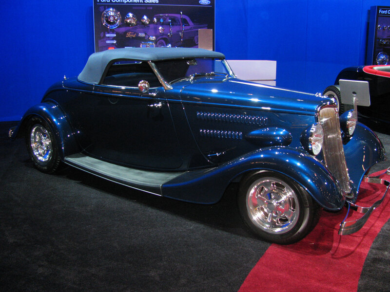 Blue Vintage Convertible — Showroom, Photograph