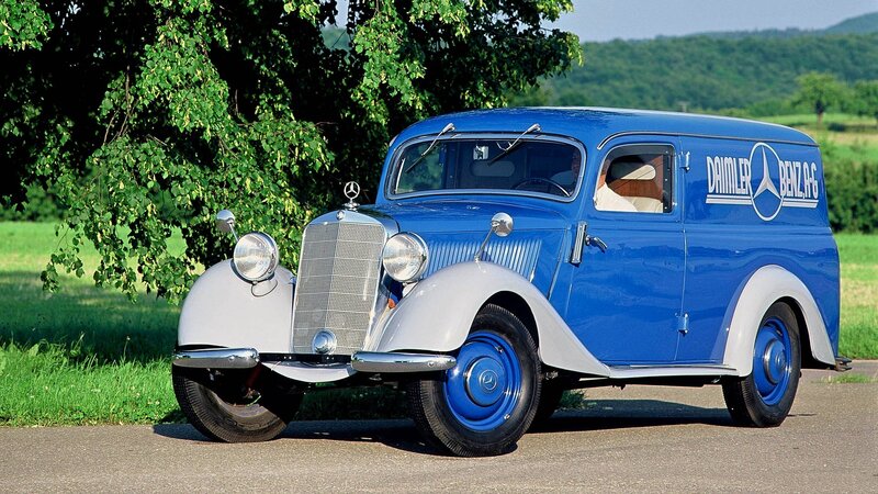 Blue vintage Mercedes-Benz delivery van