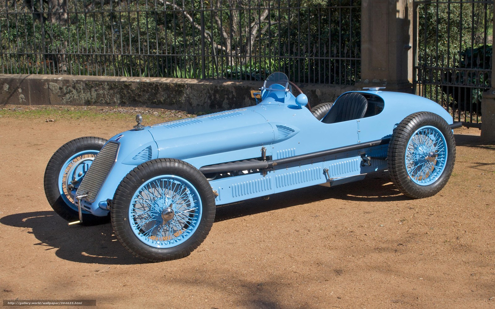Blue vintage race car