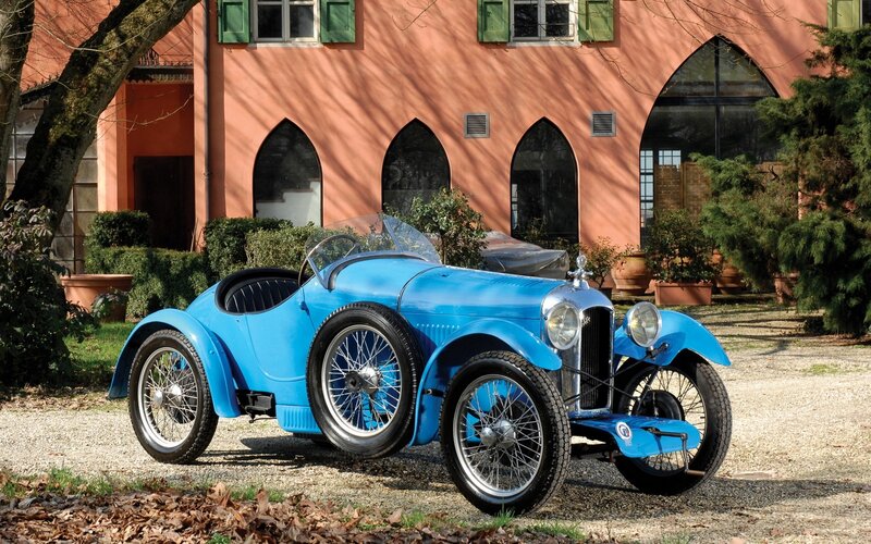Blue vintage race car