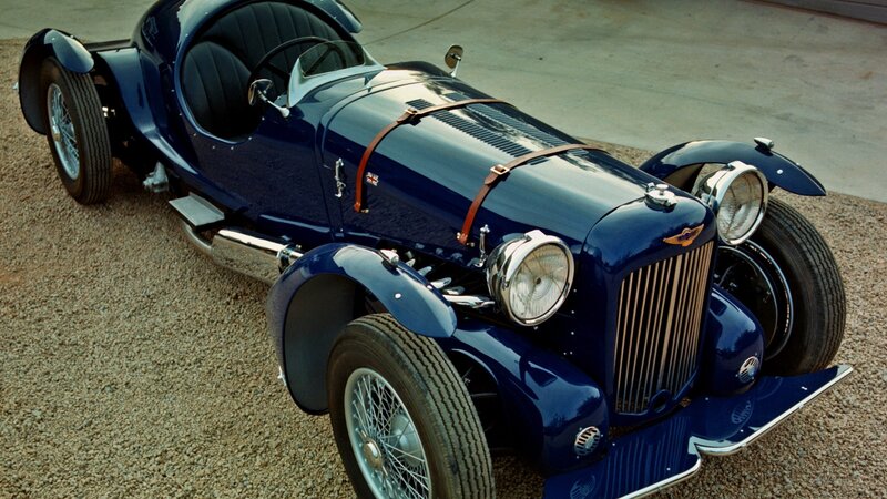 Blue Vintage Race Car — Calm, Afternoon