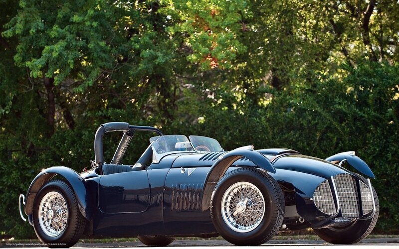 Blue Vintage Race Car — Serene, Afternoon