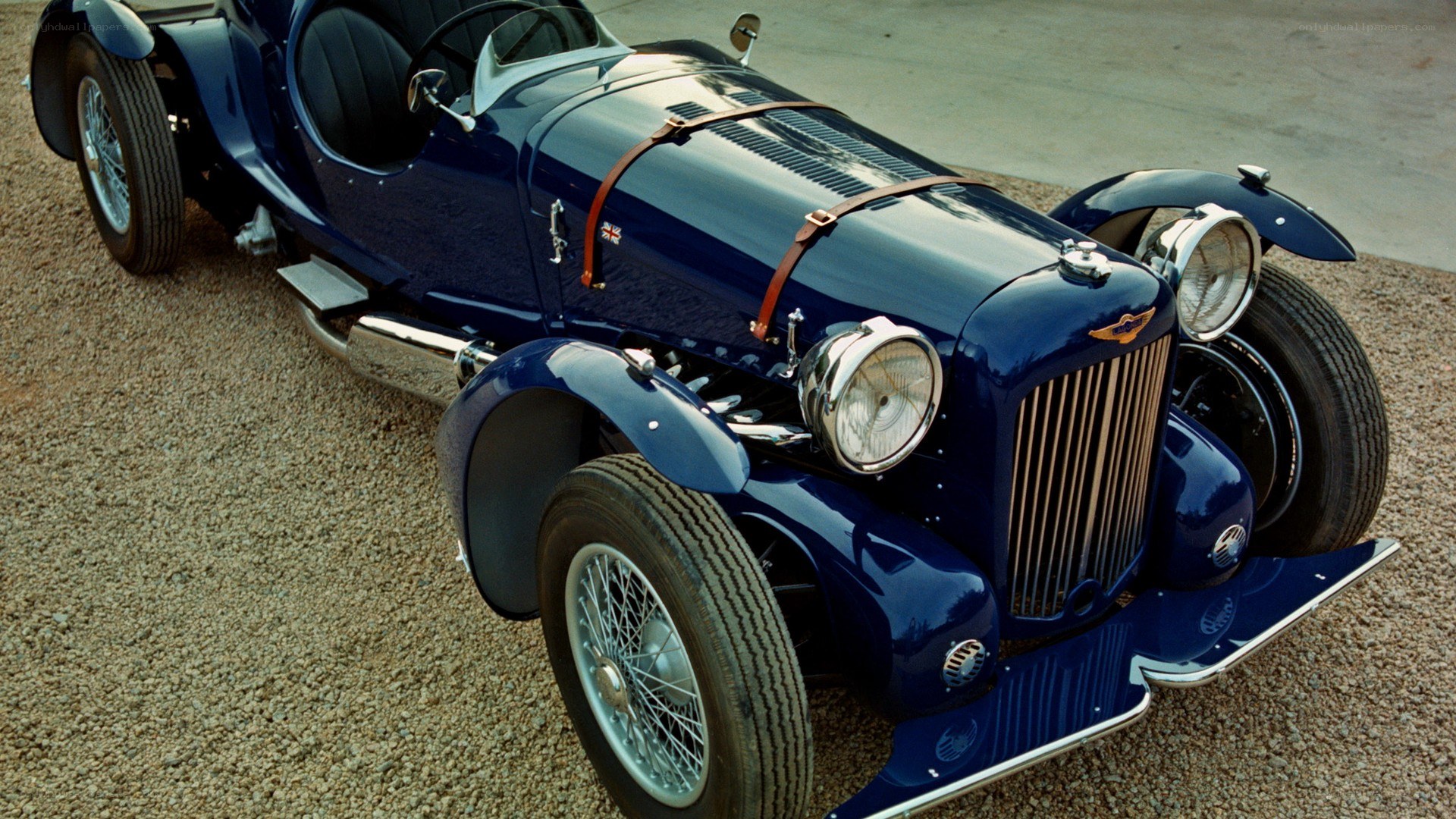 blue vintage racing car