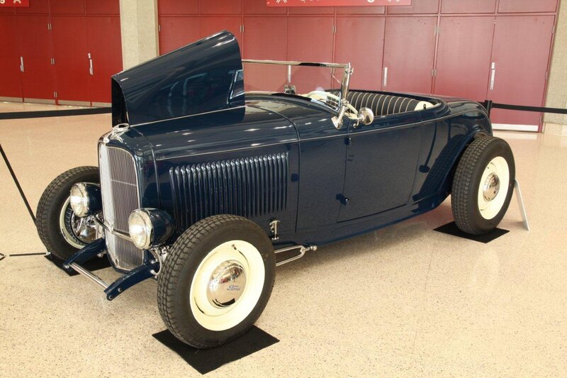 Blue Vintage Roadster — Calm, Photograph