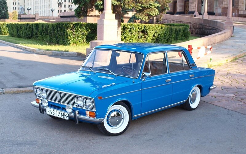 Blue Vintage Sedan — Calm, Afternoon, Photograph, Car