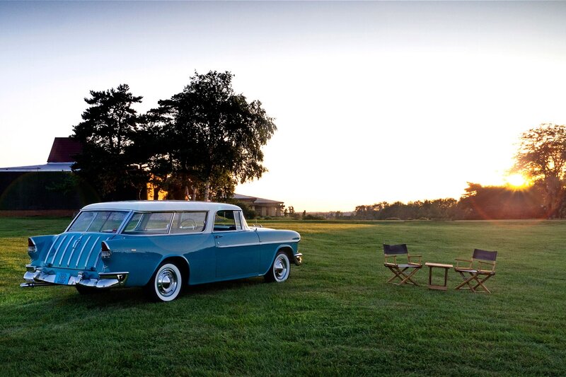 Blue Vintage Station Wagon — Green