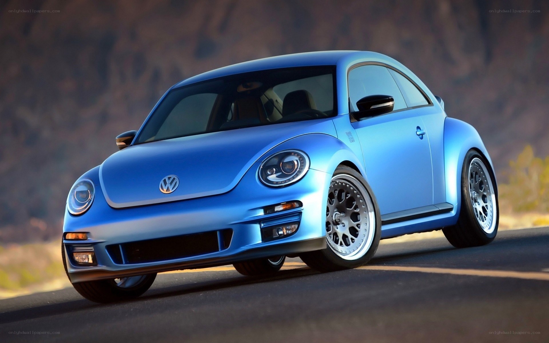 Blue Volkswagen Beetle car