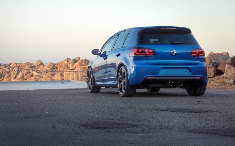 blue volkswagen golf gti