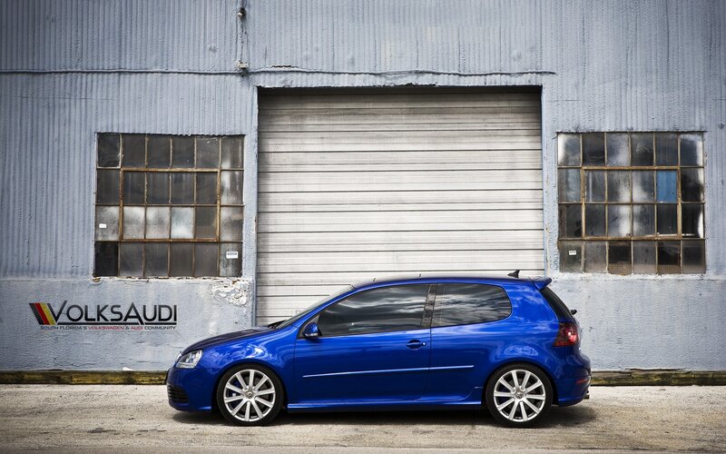 Blue Volkswagen Golf — Industrial