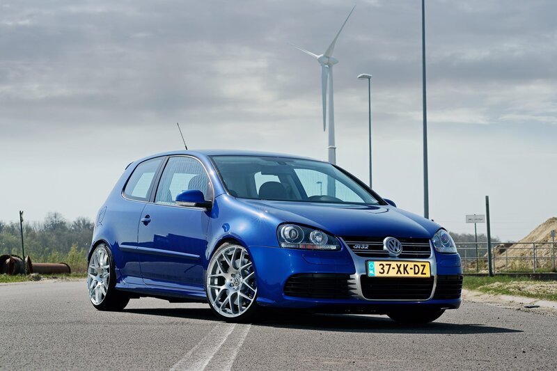 Blue Volkswagen Golf R32