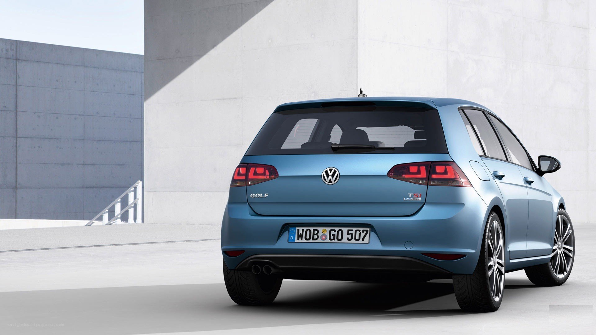 blue volkswagen golf tsi